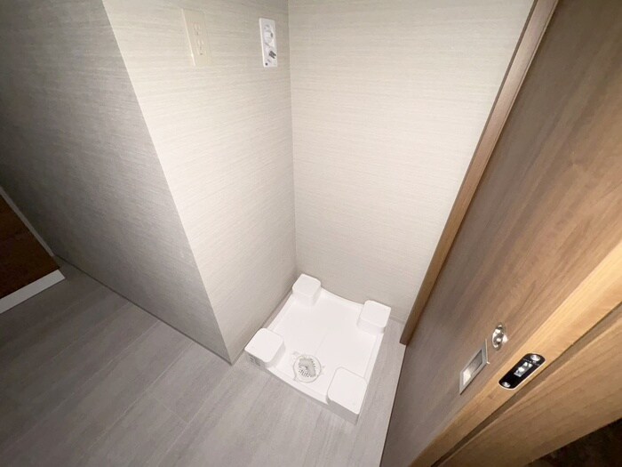 物件内観写真20　(洗濯機置場)