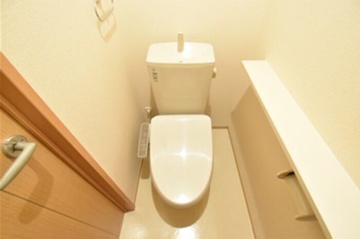 物件内観写真11　(トイレ)