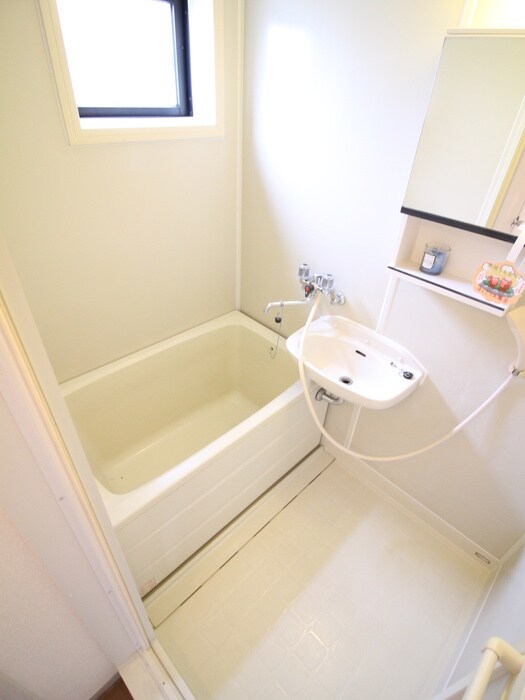 物件内観写真9　(バス／シャワールーム等)