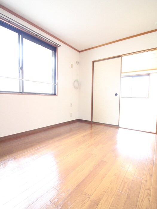 物件内観写真15　(居室)