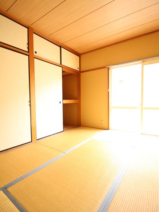 物件内観写真7　(居室)