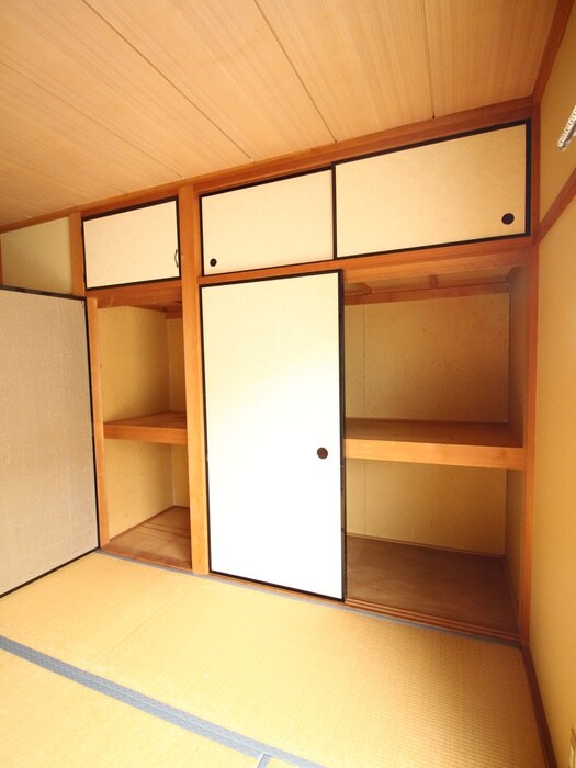 物件内観写真8　(収納)