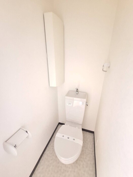物件内観写真12　(トイレ)
