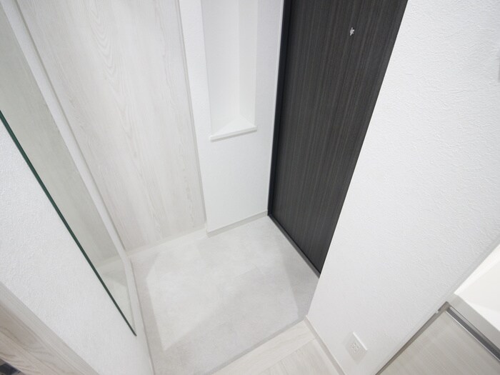 物件内観写真17　(玄関)
