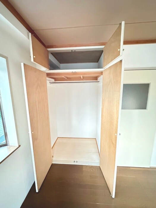 物件内観写真16　(収納)