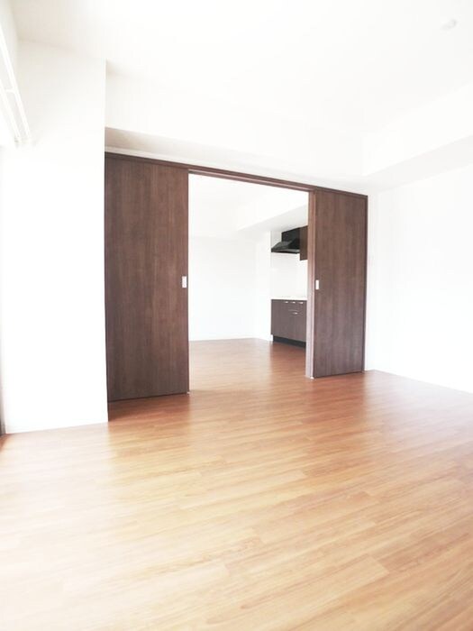 物件内観写真10　(居室)