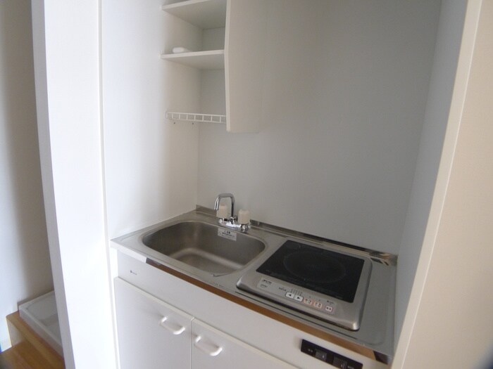 物件内観写真12　(玄関)