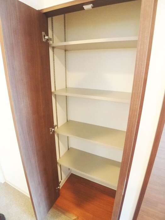 物件内観写真19　(靴箱)