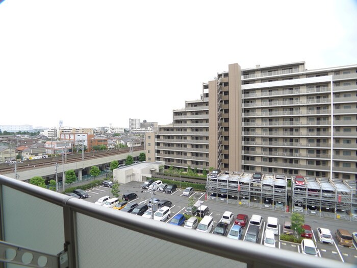 物件内観写真21　(室内からの展望)