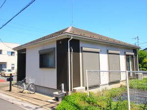 坂田1351高柳貸家外観写真