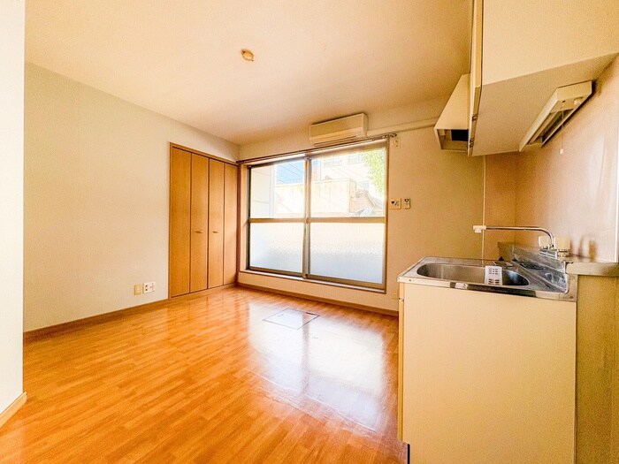 物件内観写真10　(居室)