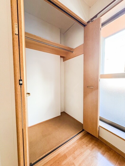 物件内観写真11　(収納)