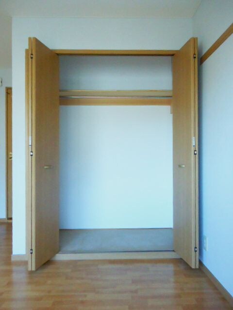 物件内観写真14　(収納)