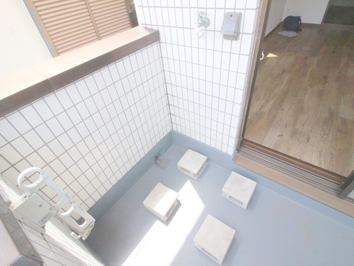 物件内観写真17　(洗濯機置場)