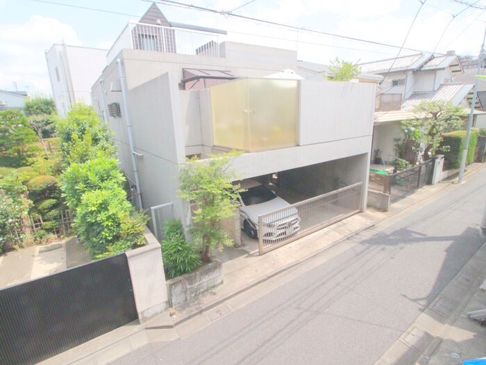 物件内観写真19　(室内からの展望)