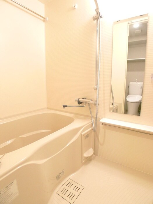 物件内観写真12　(バス／シャワールーム等)