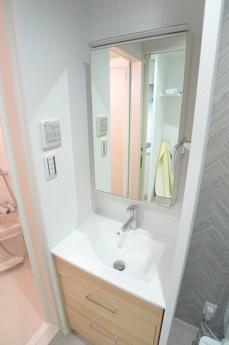 物件内観写真12　(洗面)