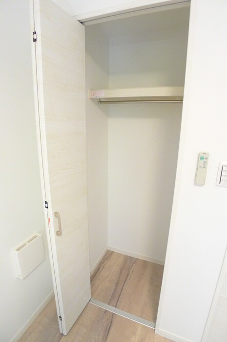 物件内観写真16　(収納)