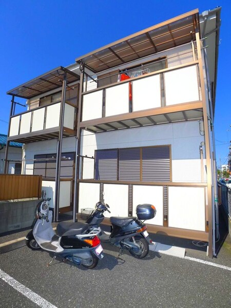 イースト浦和外観写真