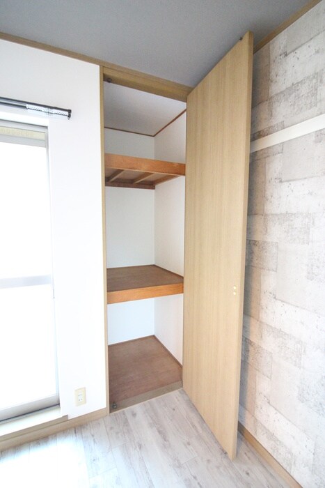 物件内観写真13　(収納)