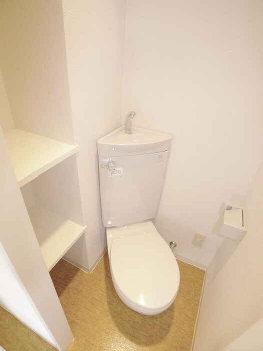 物件内観写真14　(トイレ)