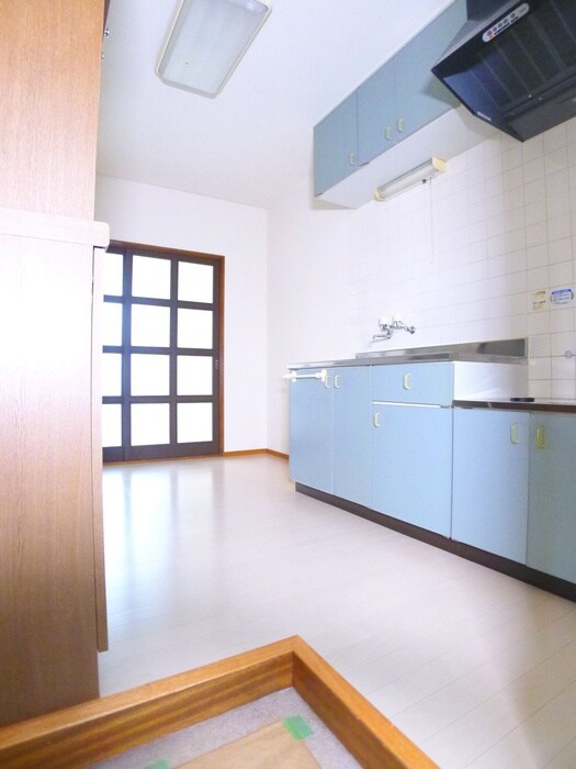 物件内観写真17　(玄関)