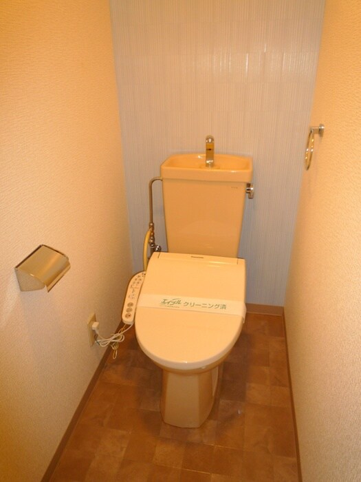 物件内観写真11　(トイレ)