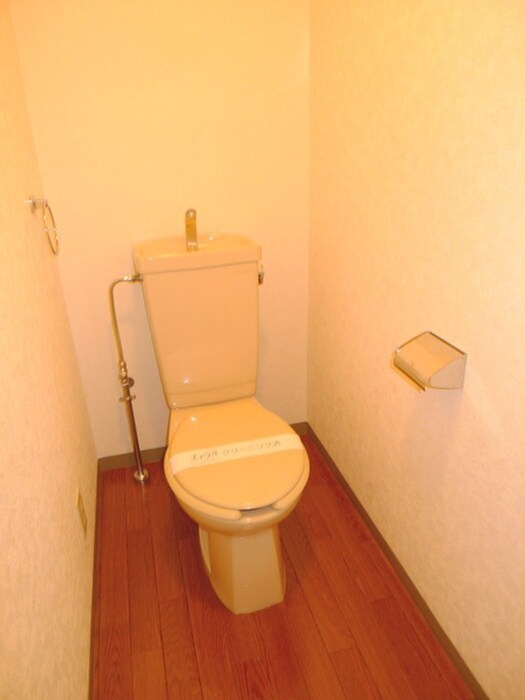 物件内観写真13　(トイレ)