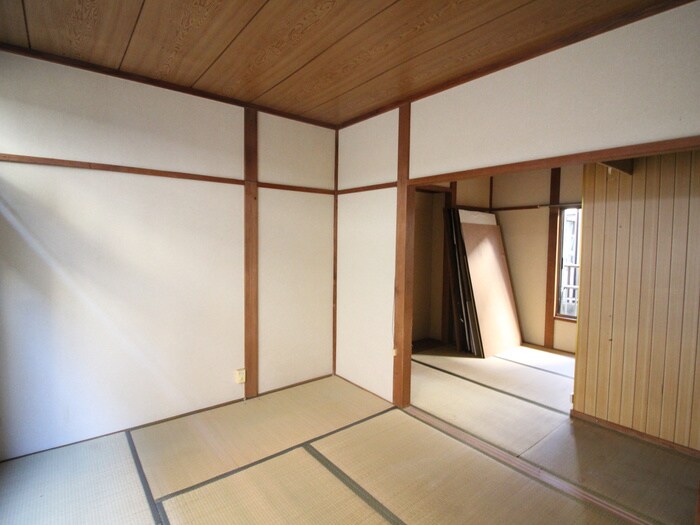 矢上ハイツの居室