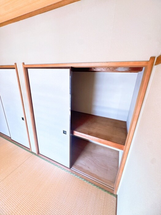 物件内観写真18　(収納)