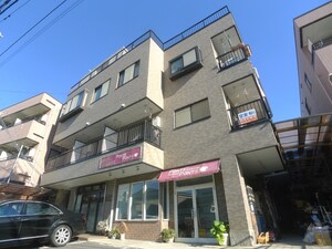 秀和ビル外観写真