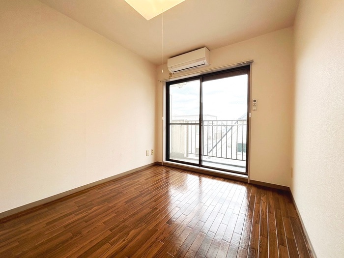 プレイアデ荻窪の居室