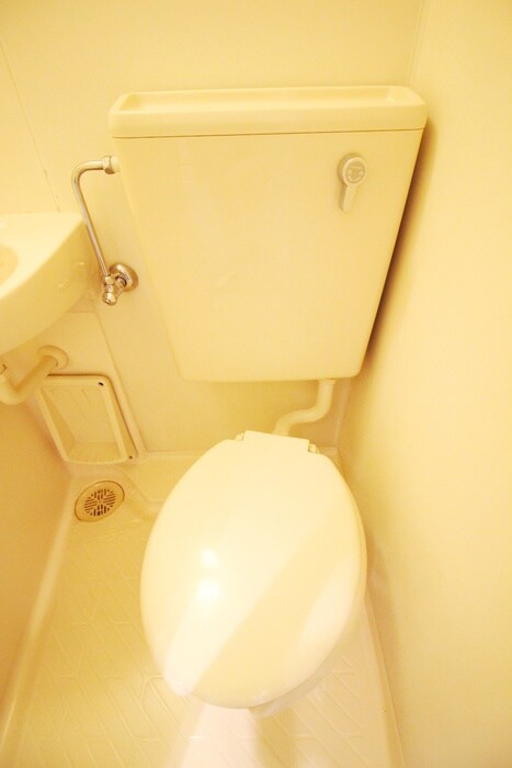 物件内観写真13　(トイレ)