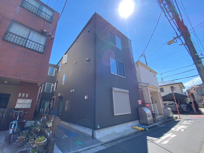 物件外観写真6　(外観写真)