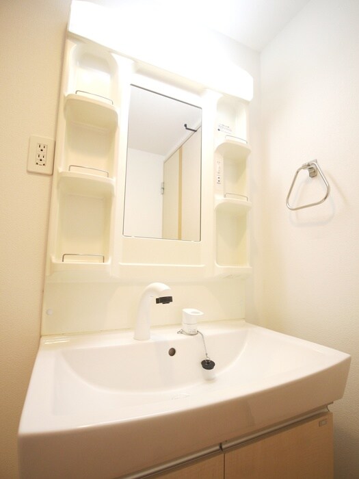 物件内観写真13　(洗面)