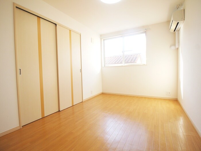 物件内観写真17　(居室)