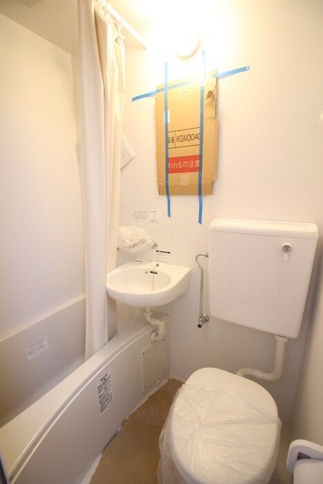 物件内観写真13　(バス／シャワールーム等)