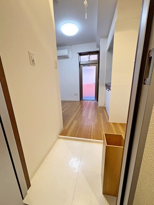 物件内観写真22　(廊下)