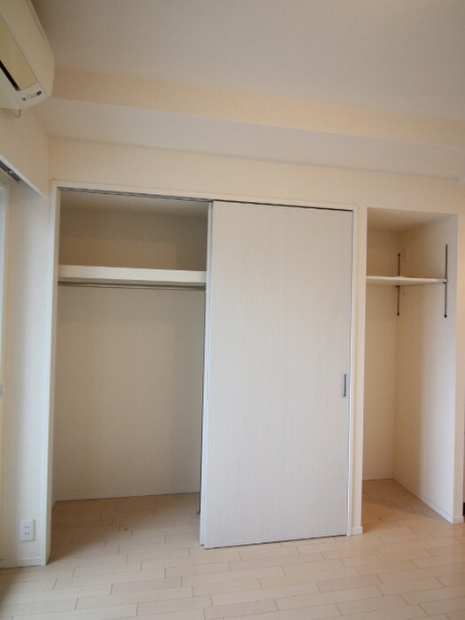 物件内観写真10　(収納)