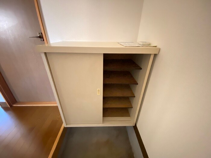 物件内観写真21　(靴箱)