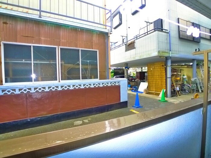 物件内観写真21　(室内からの展望)