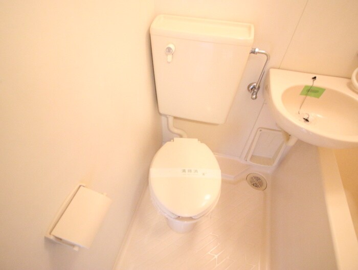 物件内観写真17　(トイレ)