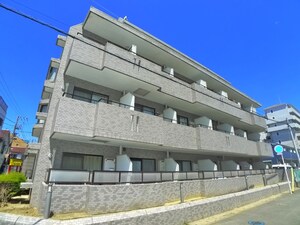 ロ－ズマンションA32外観写真