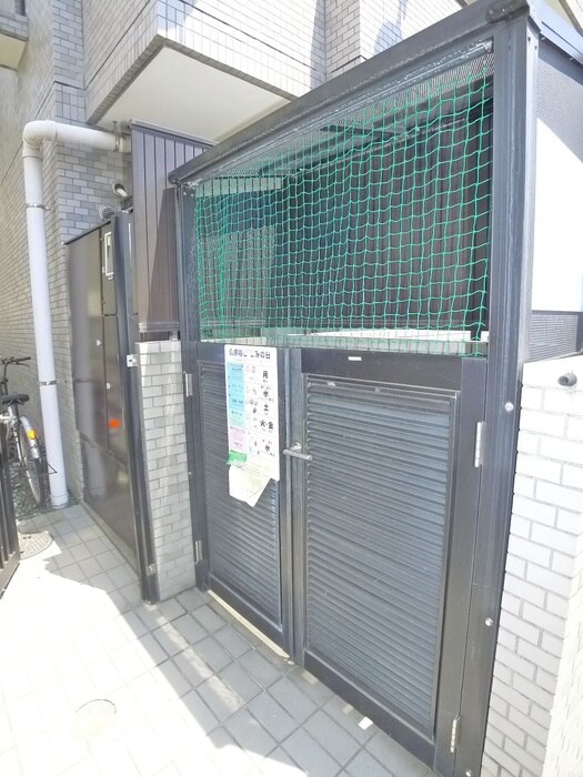 物件外観写真4　(建物設備)