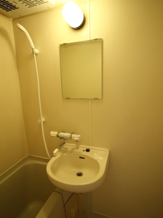 物件内観写真8　(洗面)