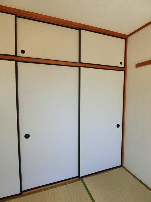 物件内観写真7　(収納)