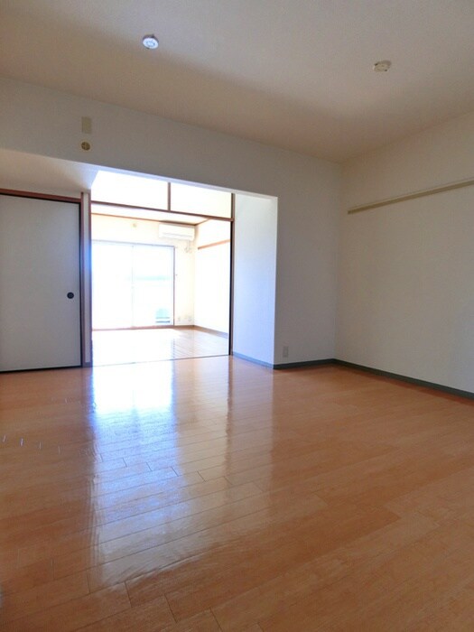 メゾンパークス武蔵野の居室