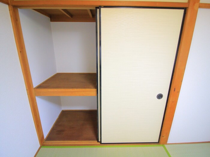 物件内観写真8　(収納)