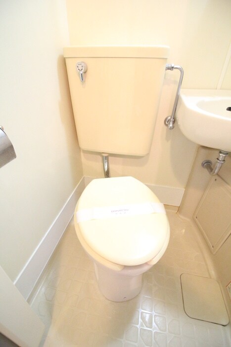 物件内観写真19　(トイレ)