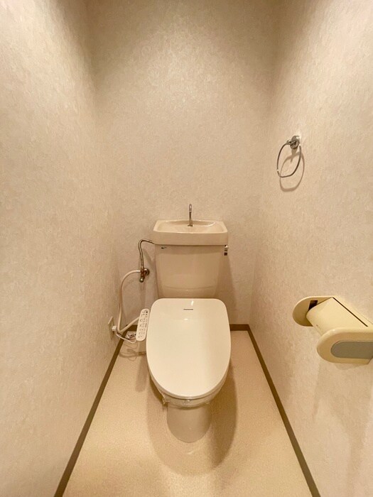 物件内観写真14　(トイレ)